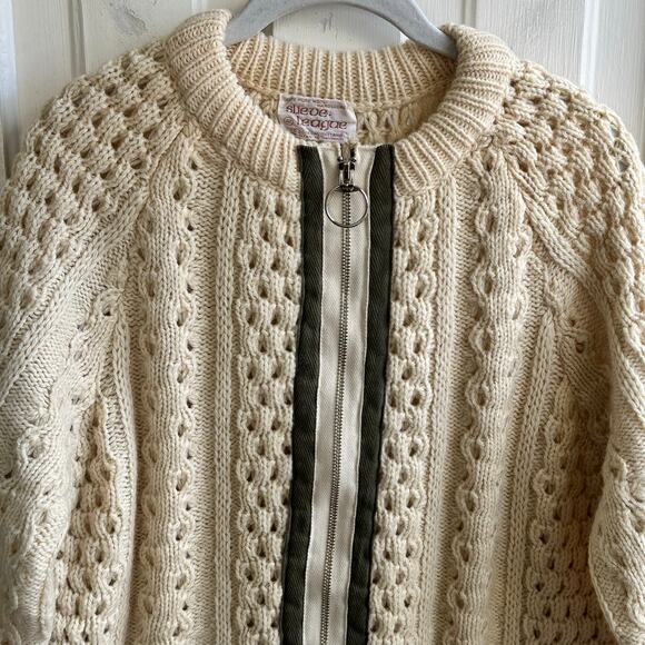 Vintage Slieve League Handloomed Irish Wool Cardigan Fisherman Sweater - Picture 3 of 7